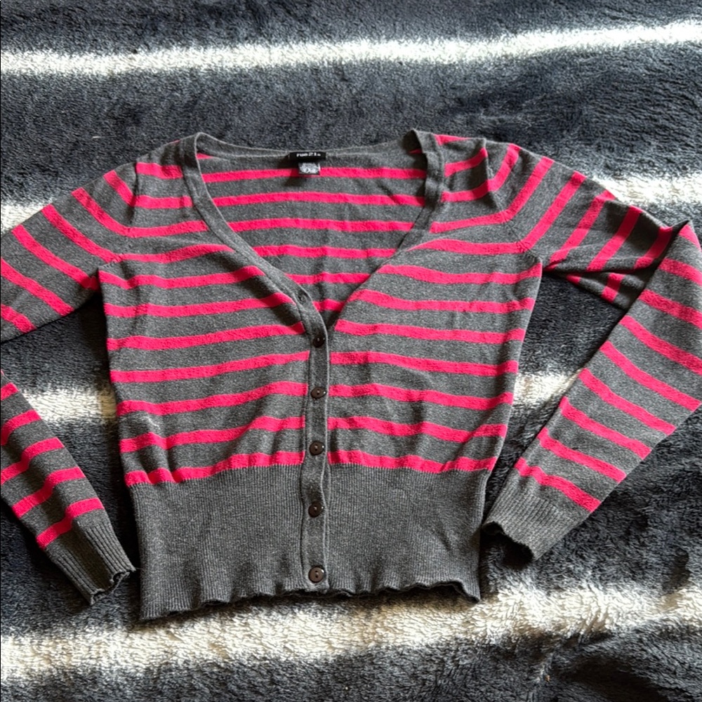 rUE21 Gray and Pink Cropped Cardigan Sweater with Stripes